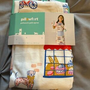 Target Kids Apron - White with Blue, Pink & Red Bakery Print